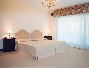 Kır Evi Arresi